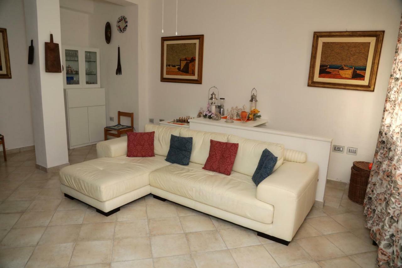 Luxury Apt Apartment Calasetta Ngoại thất bức ảnh