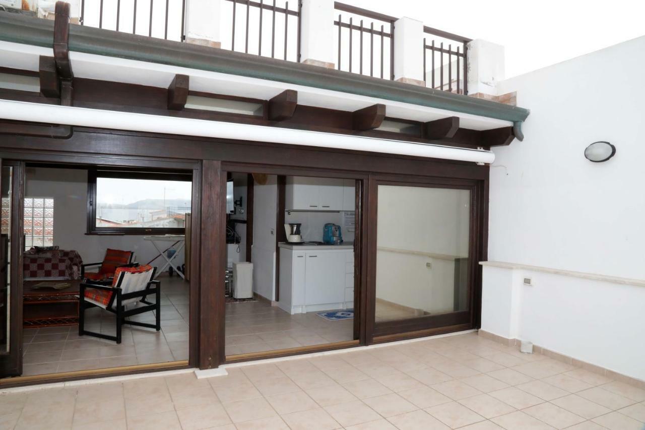 Luxury Apt Apartment Calasetta Ngoại thất bức ảnh