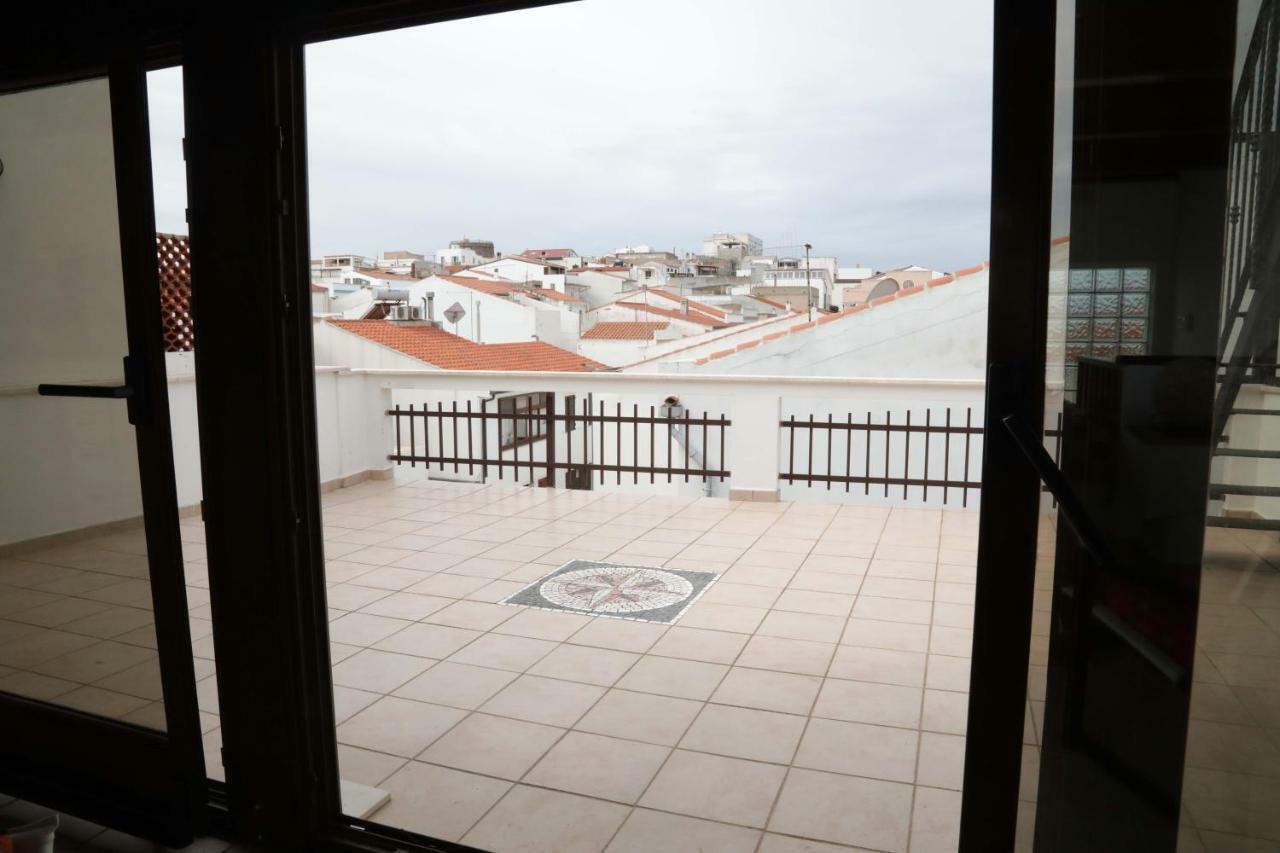 Luxury Apt Apartment Calasetta Ngoại thất bức ảnh