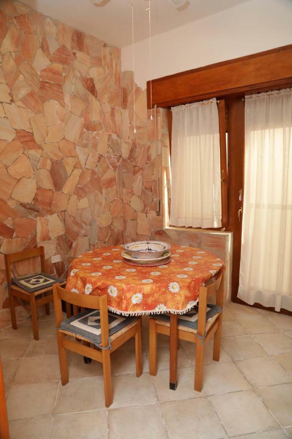 Luxury Apt Apartment Calasetta Ngoại thất bức ảnh