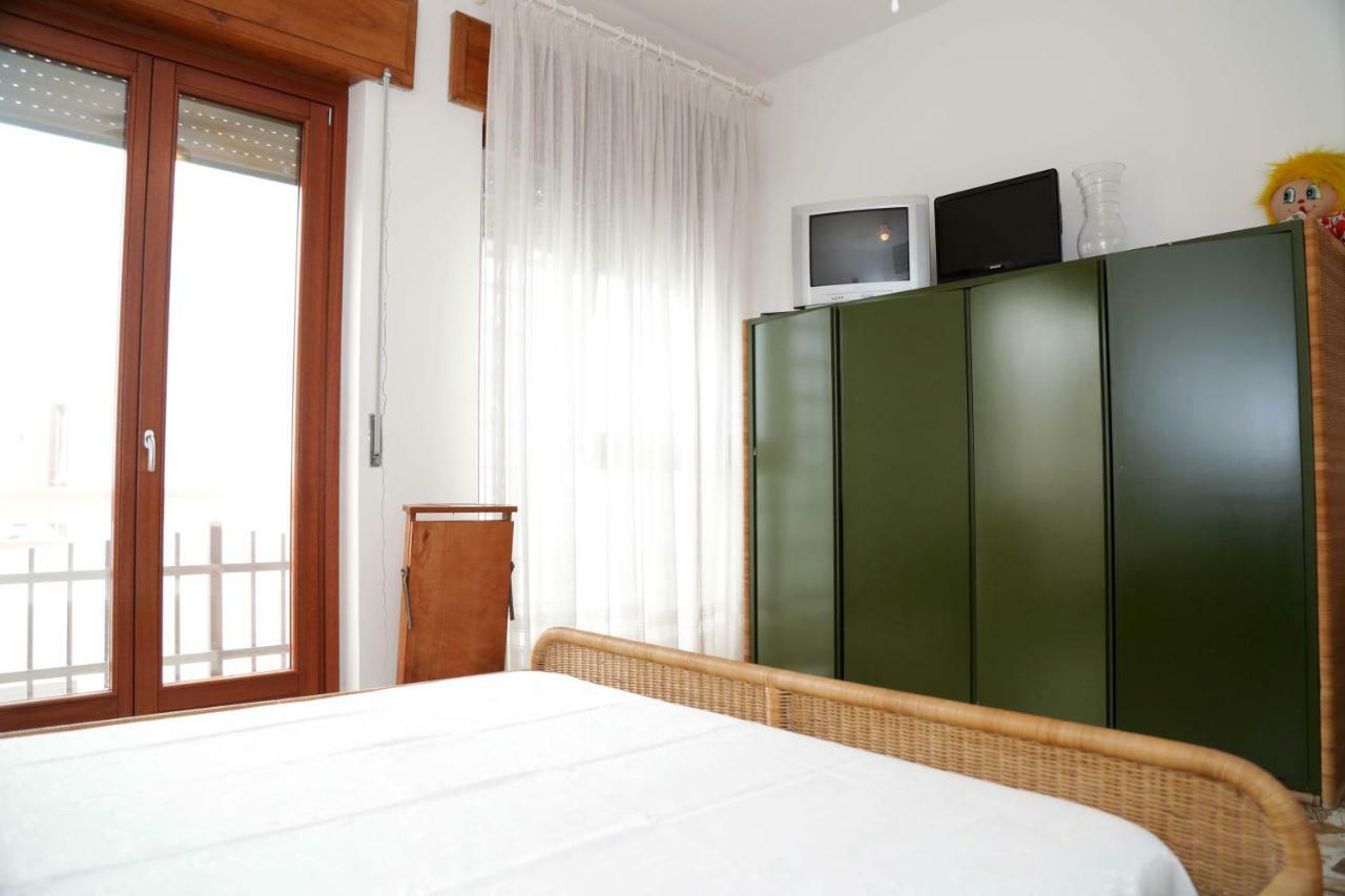 Luxury Apt Apartment Calasetta Ngoại thất bức ảnh